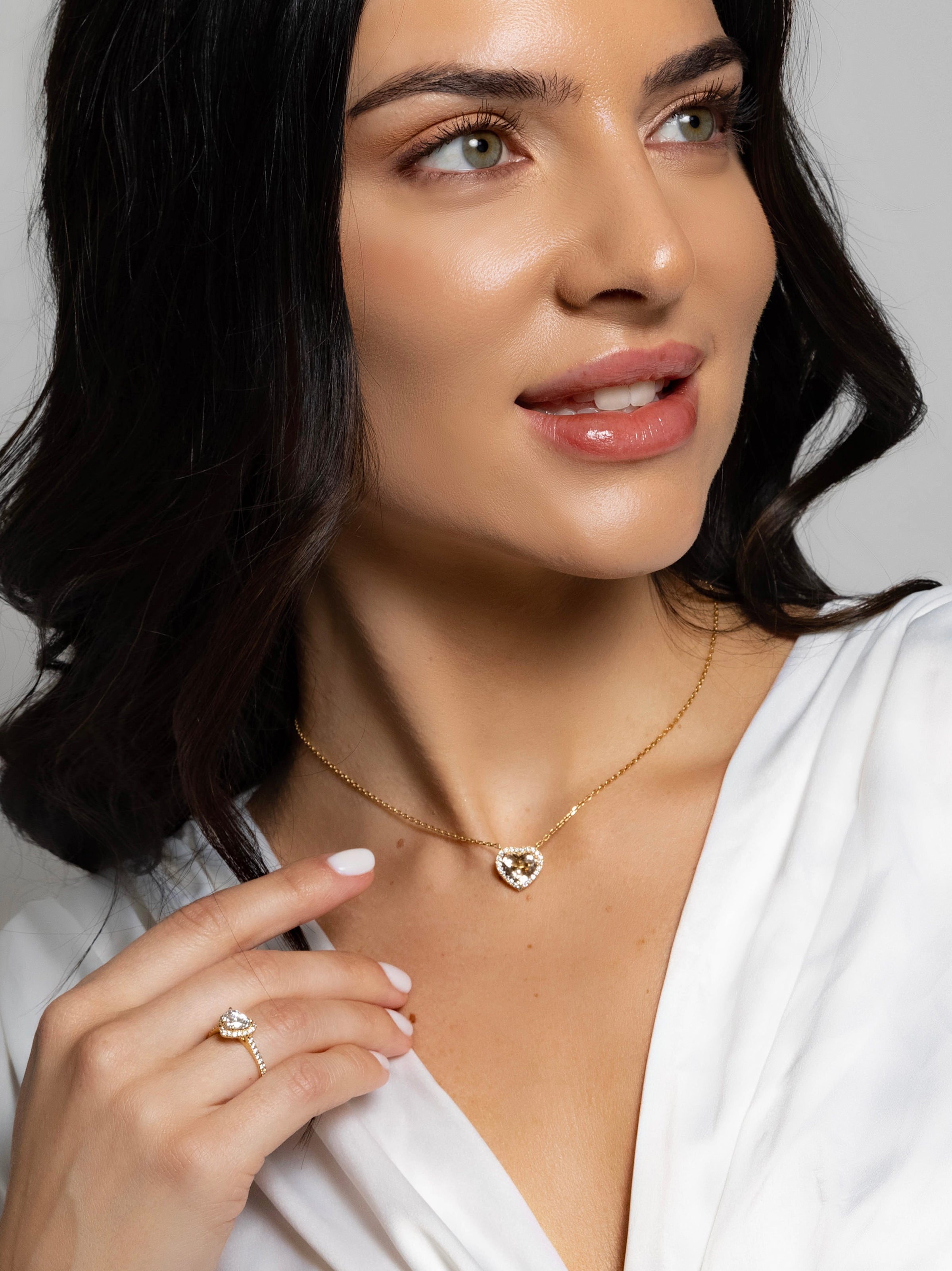 VEGA 3 CT MORGANITE HEART HALO DIAMOND NECKLACE