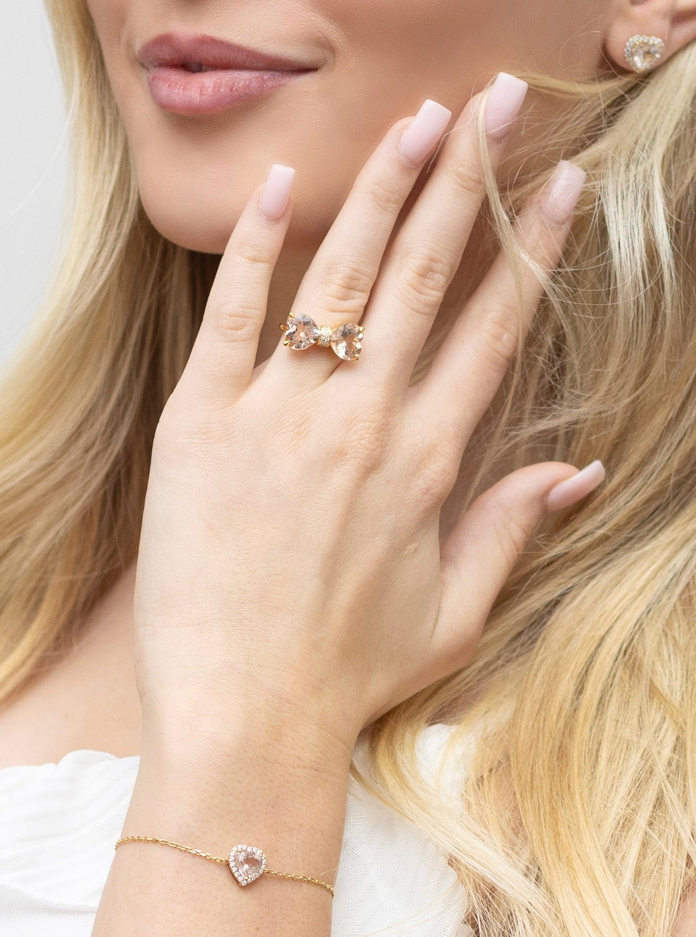 VEGA 4 CT MORGANITE HEART BOW DIAMOND RING